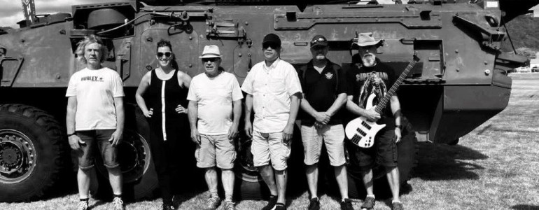 Desert Road band Photo (1)